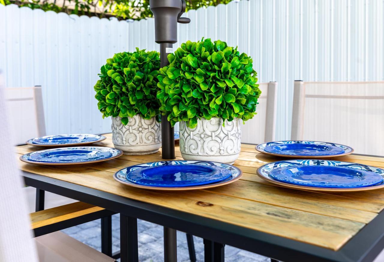 Serenity Lodge Condo 마이애미 외부 사진